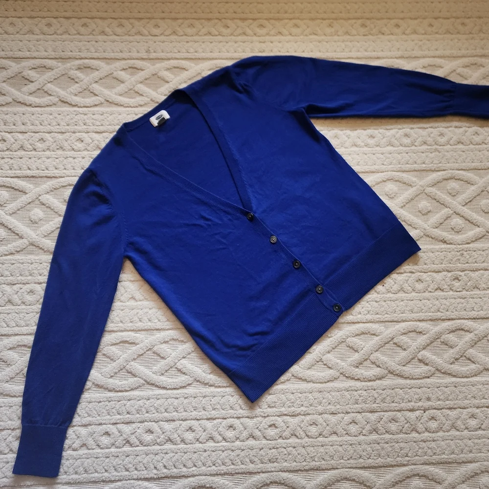 L Old Navy Royal blue cardigan